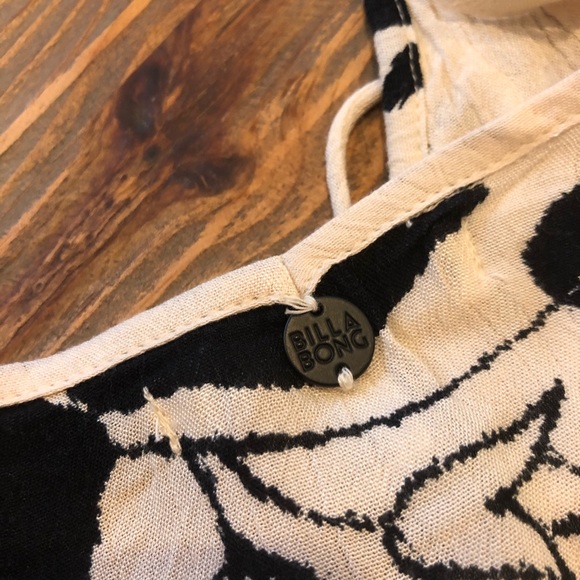 Billabong Floral Black and Ivory Lace-Up Top - Picture 5 of 6